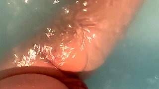 Step Mom Trying to Seduce Me in Bath Tub