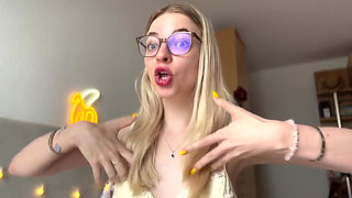 How to Be the Perfect Dominatrix (femdom)