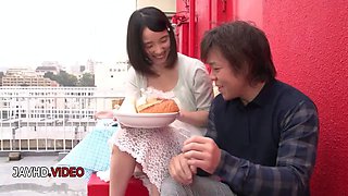 Slim Asian Beauty's Stunning Blowjob Before Hardcore Pussy Fun