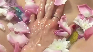 Lesbian stepsister bath - Gina Gerson and Maya Rose got so wet together, come watch us play
