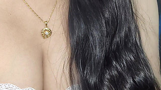 Hot indian bhabhi sex with her old college friend and give him great blowjob.