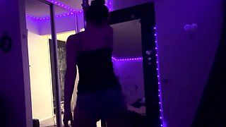 Amateur hottie webcam masturbation