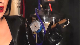 Greedy Ashtray for Mistress' Cigar