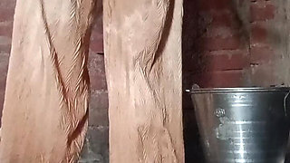 Deshi Indian Village Teenage Girl Nude Bathroom Video