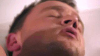 Riley Reid Likes Rough Passionate Sex