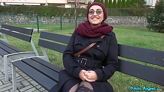 Afghan Beauty Hot Outdoor Video