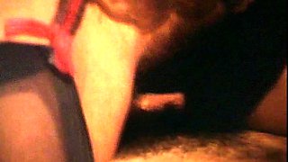 Hairy holed amateur MILF gives head in the pool