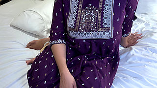 Jija-sali Affair- Aarushi Caught Jijaji Watching Her Pee