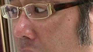 Confessions of a Mature Stepmother in Her Fifties - Kyoka Someya