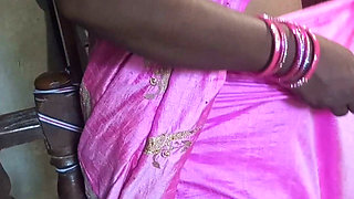 Aunty looks beautiful in pink saree, I fucked her.