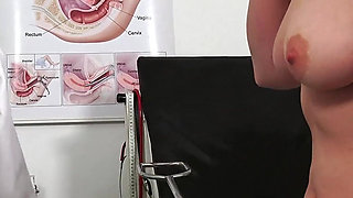 Mature Blonde Woman Berrenica Full Gyno Exam + Fuckmachine Orgasm