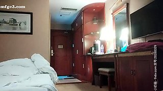 Amateur couple hidden cam