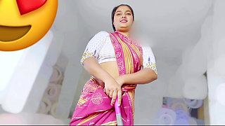 Dick Flashing for Desi Maid She Likes My Big Dick and Horny for Fuck by My Dick Hindi Audio