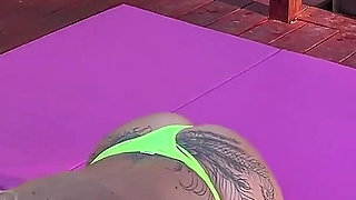Paris Love Vs Andi Wild