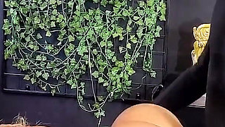 The Naughty Friend Opened Her Pussy for Me to Suck Tasty I Took Her to the Dining Table