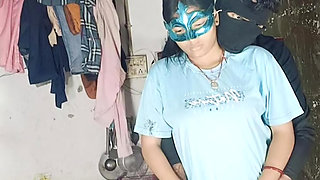 Bhabhi Chudi Dewar Se, Devar Ke Room Mein Jake Bhabhi Roz Chudti Hai Dewar Se Apne Pati Ke Baout Ke Jaane Ke Baad Hindi Audio Desi Sexy Video,xxx