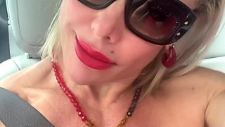 This latina mommy is strong enough to pin you