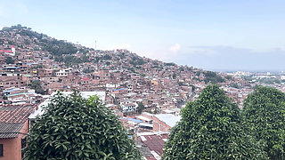 18-year-old Colombian Woman Is Seduced by a Stranger and Has Sex Outdoors at the Mio Cable in Cali Colombia