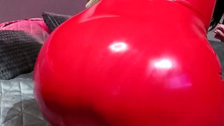 Little Freya - Latex Ass teasing