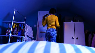 Sydney Harwin - Bunking With Your Pregnant Horny Sister