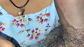 Kavya Sucking Big Indian Dick Till Cum in Mouth Hindi Blowjob Cum in Mouth
