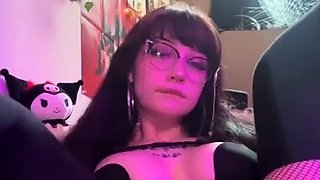 Big boobs camgirl rides her toy on webcam