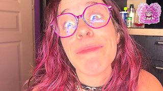 Magda the Squirt Queen Dildos and Floods Her Kitchen - Squirt Solo Extreme