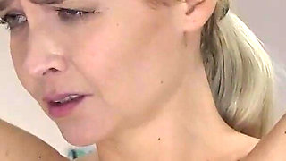 Sissi7 Spanking Machine - Breast Whipping