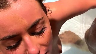 Amateur brunette teen blowjob and cumshot