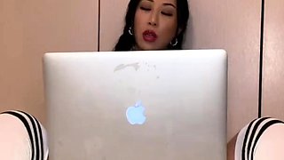 Horny Asian Student Nicole Doshi Plays With Herself During