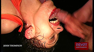 John Thompson: Submissive & Pee