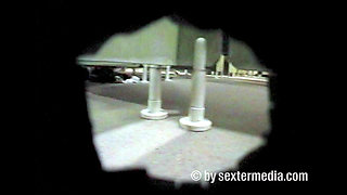 Blowjob in the Swimming Pool