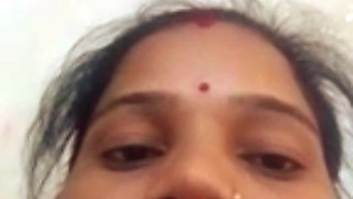 Online shali ko  salaya video call me