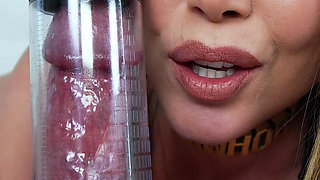 Kianna Dior Fishnet Facial Black Pump