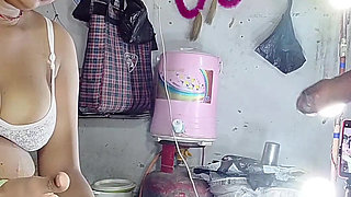 Stepsister hit ass, sucked his cock from stepbrother's cock and sucked water from his cock Hindi audio