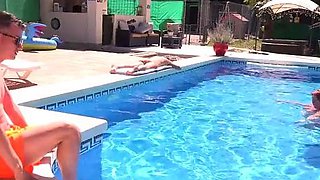 JoJo Seduces A Young Man At The Hotel Pool