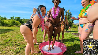 Bubbly Barefoot Babes Wet & Wild Foot Fetish Fun