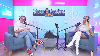 The Exotic MILF Pamelaxpice Shows Us Her Most Extreme Orgasms While Masturbating.