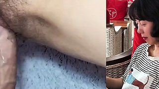 Korean Milf Oh Hye Kyoung Cumming a Lot off Sperm