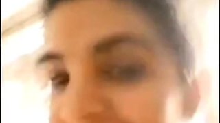Sexy horny desi indian housewife nude strip on webcam mms