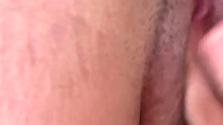 Latina Cachonda En Leggis